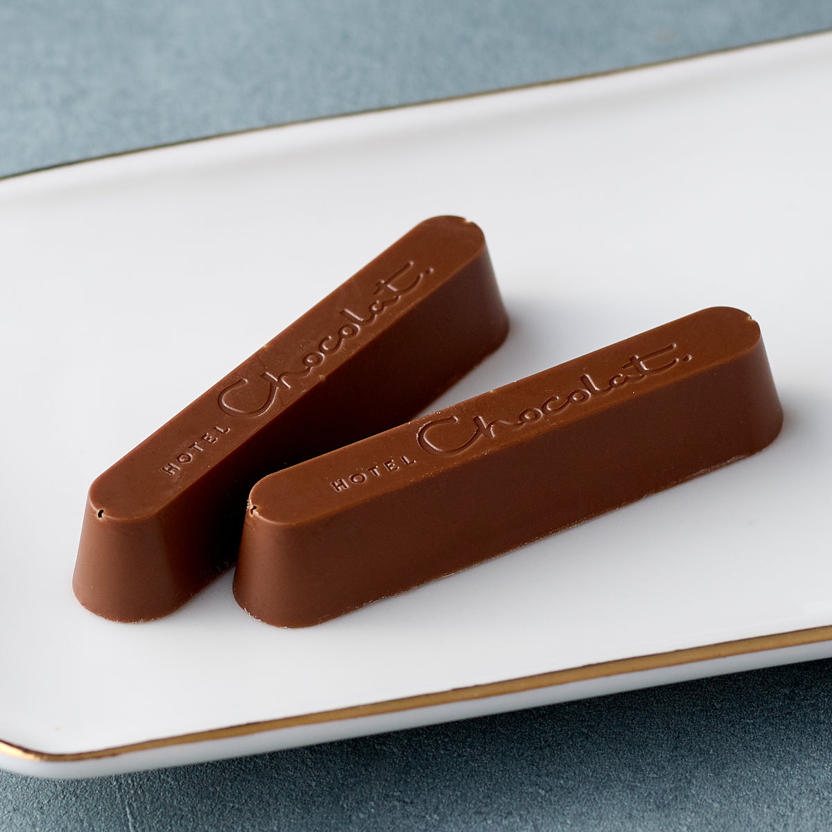 40%ミルクチョコレート バトン｜チョコレート 通販 – ホテルショコラ